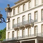 Appart hôtel Royal Luchon 3*