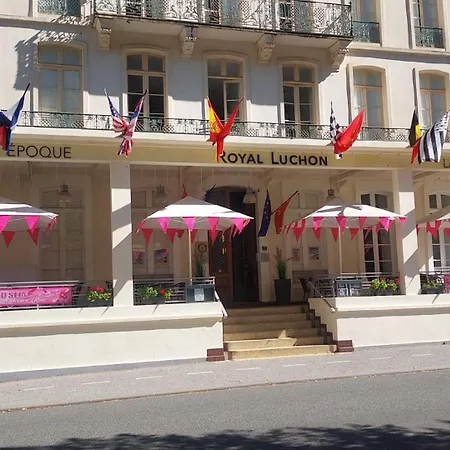 Royal Luchon 公寓式酒店 3*