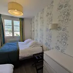 Royal Luchon شقة فندقية 3*
