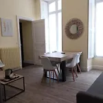 Royal Luchon شقة فندقية 3*