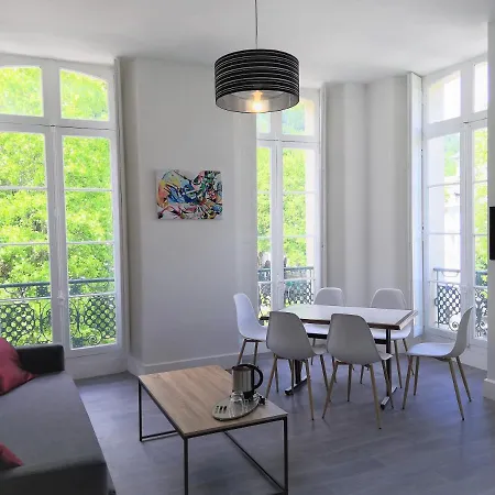 Royal Luchon Aparthotel 3*