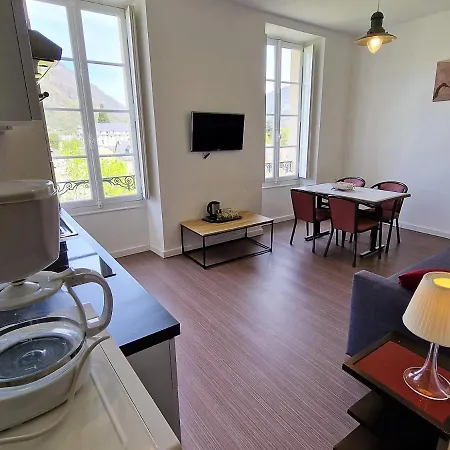 Aparthotel Royal Luchon 3*